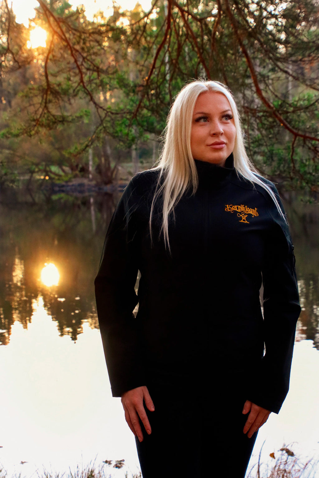 Softshell ulkoilutakki